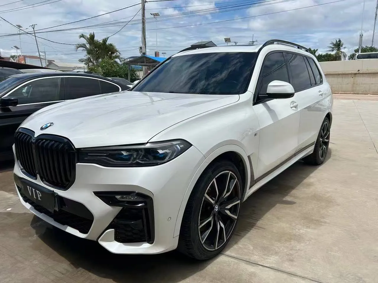 2020 BMW X7
