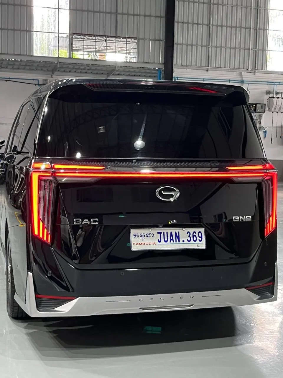2024 GAC GN8 先锋高配