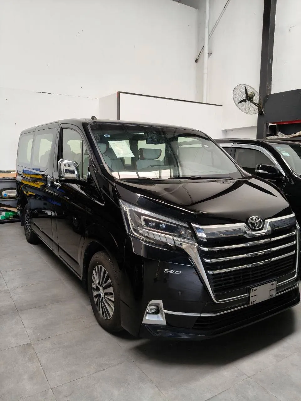 2023 Toyota Granvia