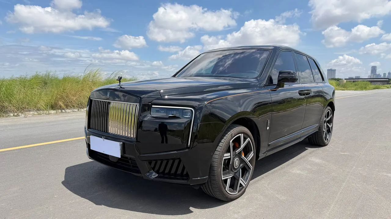 2025 Rolls-Royce Cullinan Black Badge